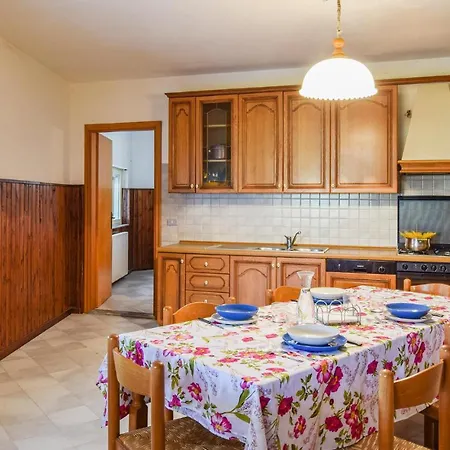 Apartment Stunning Apartment In Guardavalle With 2 Bedrooms And Wifi